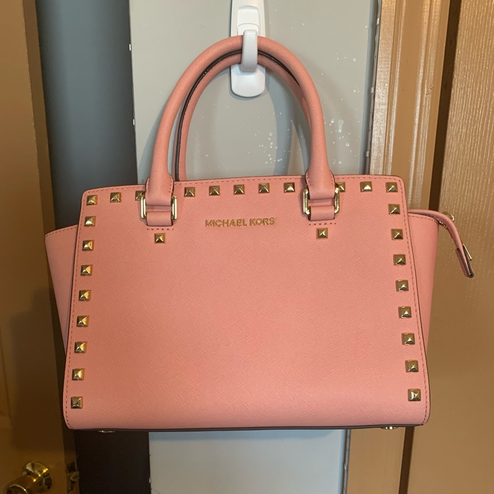 Bubblegum pink MK bag